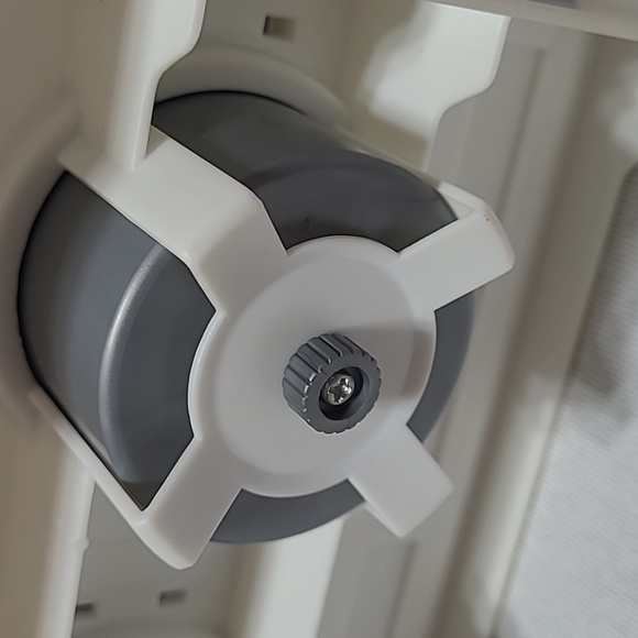 Vintage 1995 Barbie So Much To Do Laundry Playset *Incomplete* - Picture 7 of 11